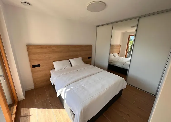 Petra - Family For 4 At アパート ブレッド