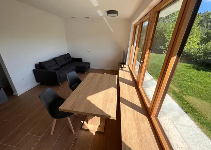 Petra - Family For 4 At *